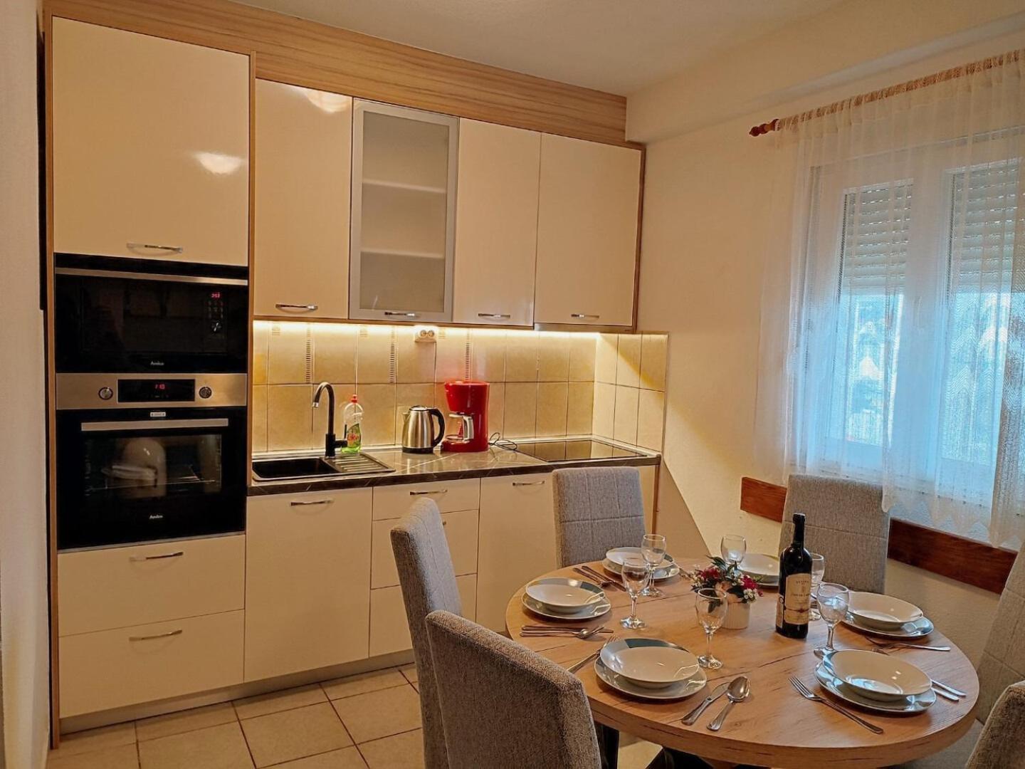 Apartment Slaven Vinišće Zewnętrze zdjęcie